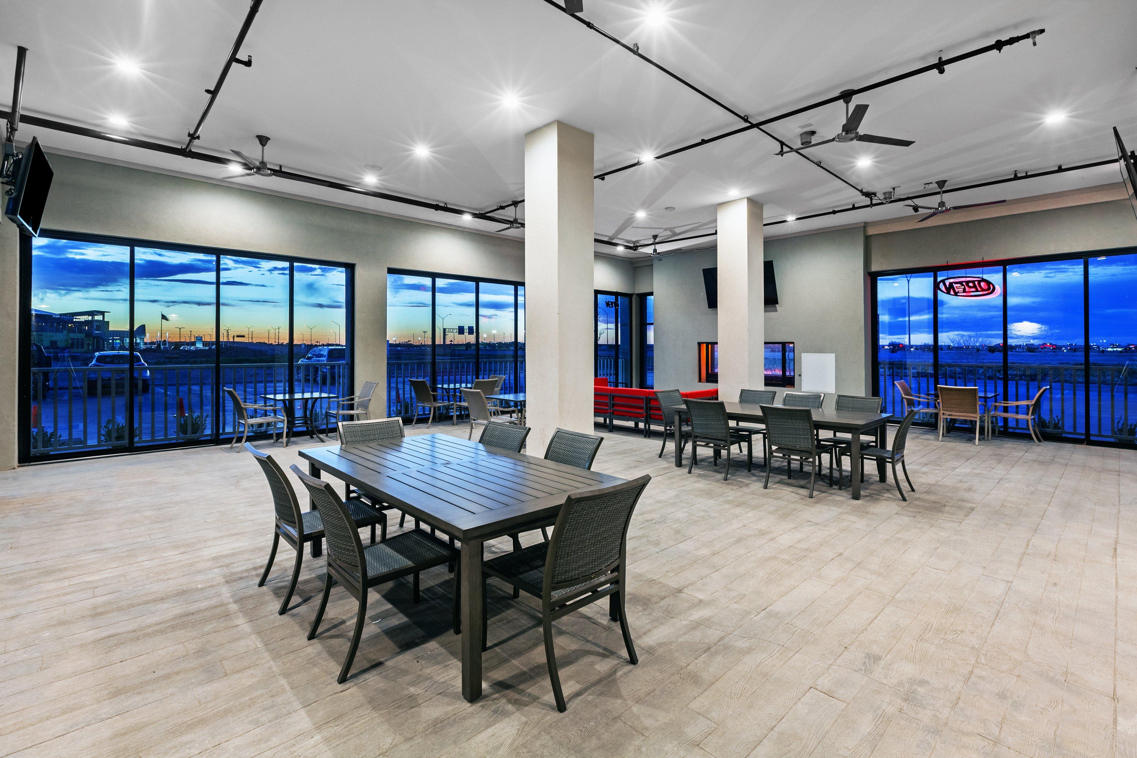 Holiday Inn Lubbock South By Ihg Exteriör bild